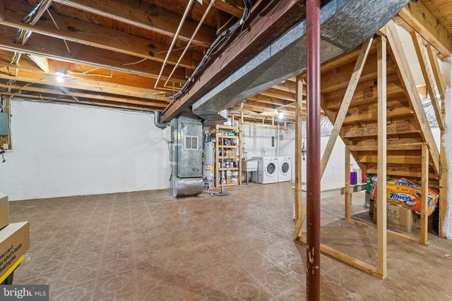 20610 HIGHLAND HALL DR, Montgomery Village, MD 20886