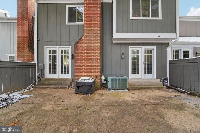 20610 HIGHLAND HALL DR, Montgomery Village, MD 20886