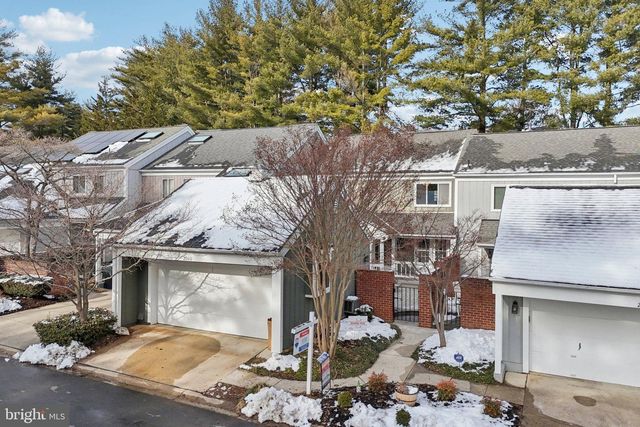 20610 HIGHLAND HALL DR, Montgomery Village, MD 20886