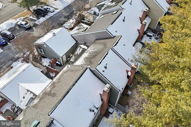 20610 HIGHLAND HALL DR, Montgomery Village, MD 20886