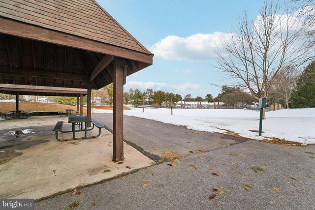 20610 HIGHLAND HALL DR, Montgomery Village, MD 20886