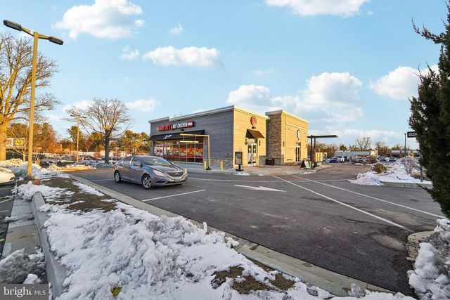 20610 HIGHLAND HALL DR, Montgomery Village, MD 20886