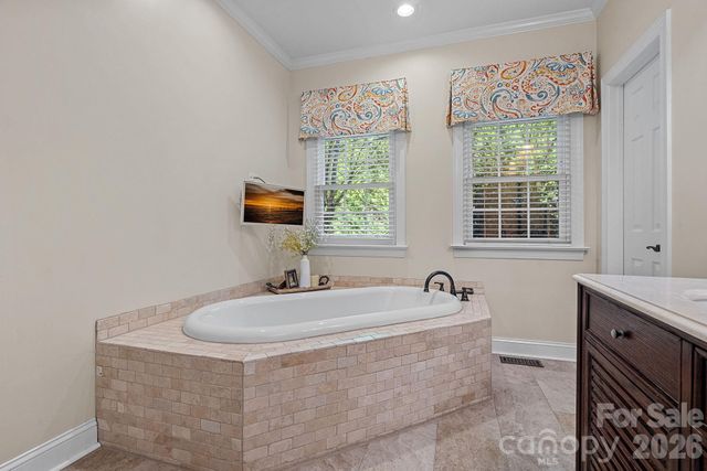 18800 Boundary Oaks Court, Davidson, NC 28036