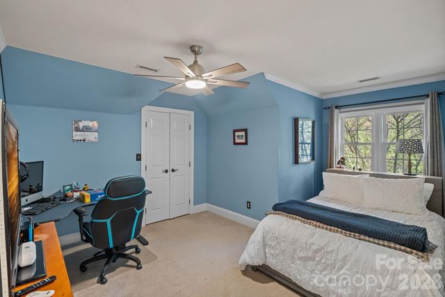 18800 Boundary Oaks Court, Davidson, NC 28036