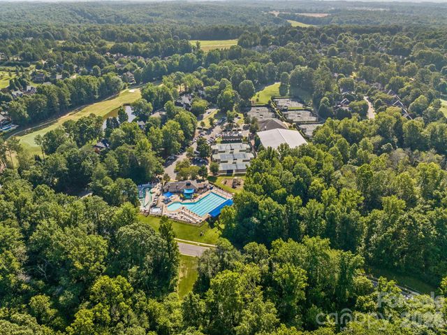 18800 Boundary Oaks Court, Davidson, NC 28036