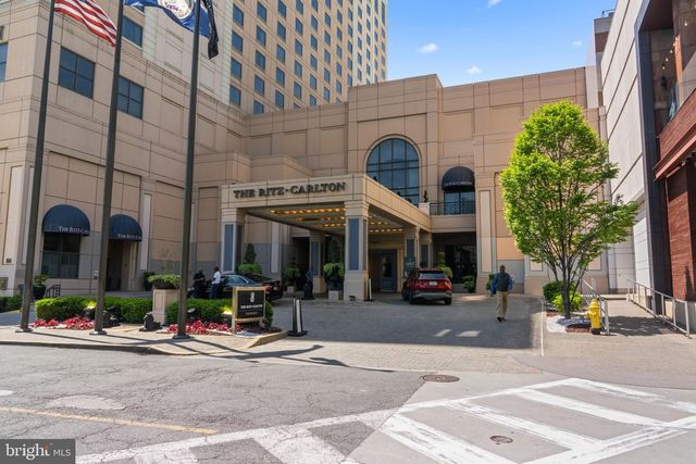 2707 1ST ST S, Arlington, VA 22204
