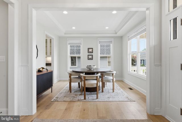 2707 1ST ST S, Arlington, VA 22204