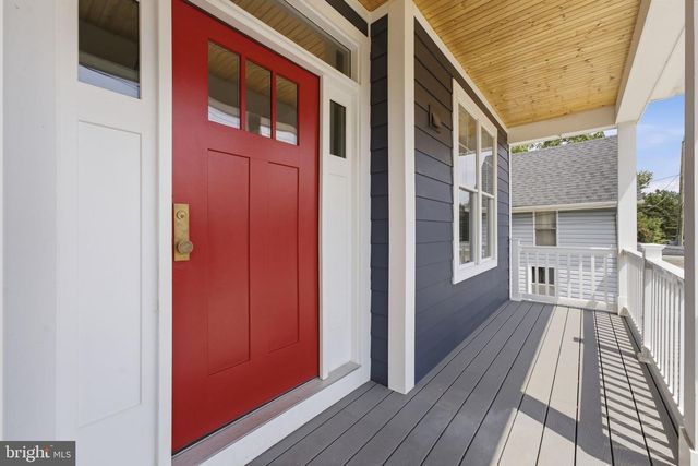 2707 1ST ST S, Arlington, VA 22204