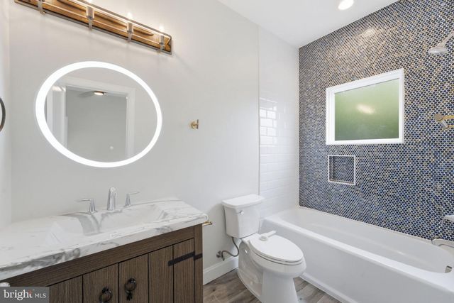 2707 1ST ST S, Arlington, VA 22204