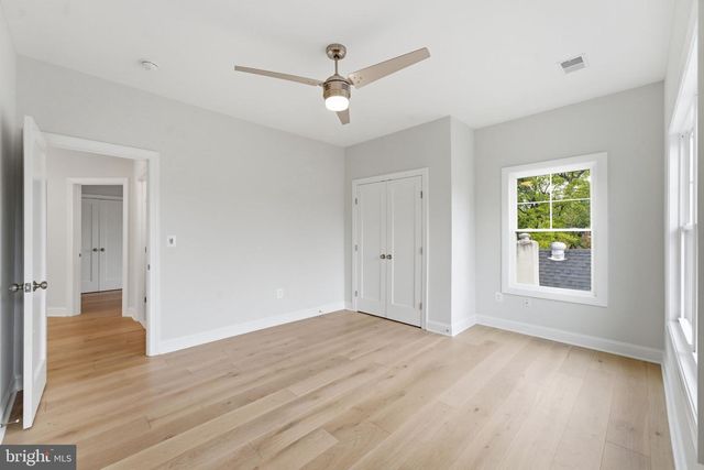 2707 1ST ST S, Arlington, VA 22204