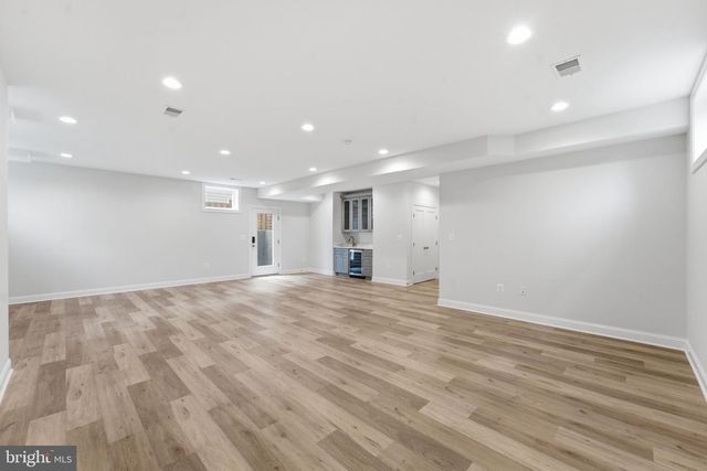 2707 1ST ST S, Arlington, VA 22204