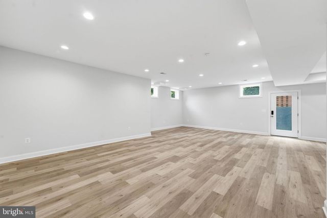 2707 1ST ST S, Arlington, VA 22204