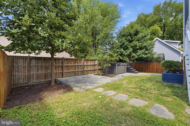 2707 1ST ST S, Arlington, VA 22204