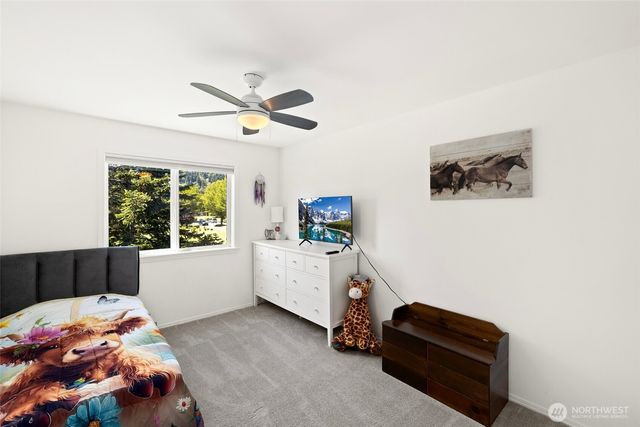 14914 148th Avenue Court E, Orting, WA 98360