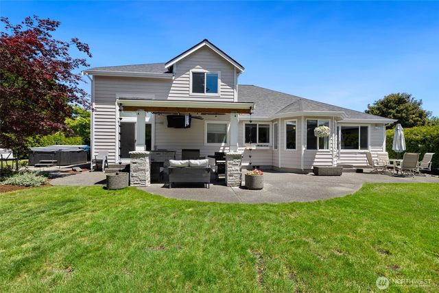 14914 148th Avenue Court E, Orting, WA 98360