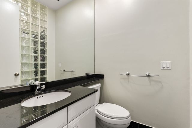 219-223 Columbus Ave 203, Boston, MA 02116