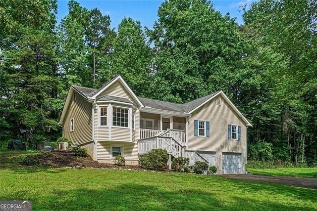 331 Creekbend Drive, Woodstock, GA 30188