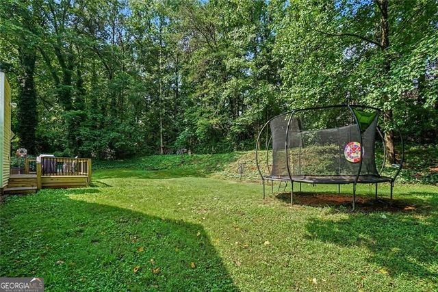 331 Creekbend Drive, Woodstock, GA 30188