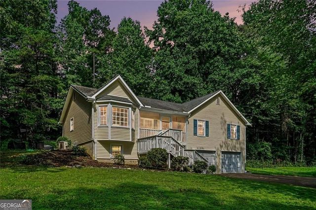 331 Creekbend Drive, Woodstock, GA 30188