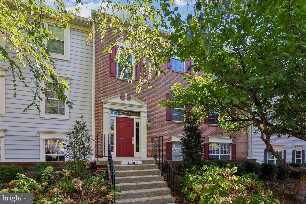 12102 GREENWAY CT #225, Fairfax, VA 22033