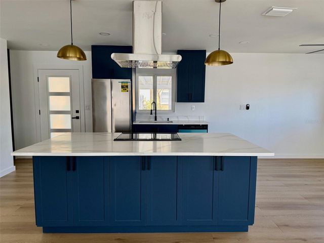 3930 E EDEN ROC CIRCLE, Tampa, FL 33634