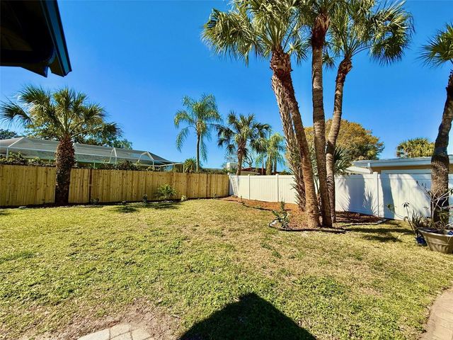 3930 E EDEN ROC CIRCLE, Tampa, FL 33634