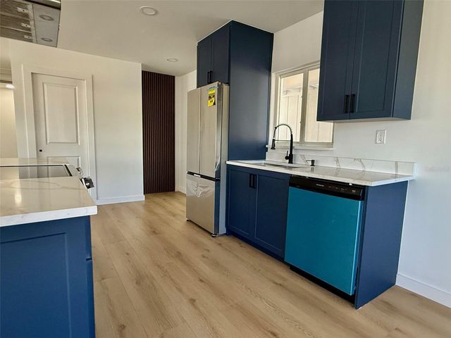 3930 E EDEN ROC CIRCLE, Tampa, FL 33634