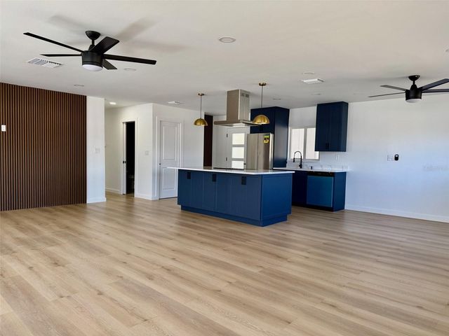 3930 E EDEN ROC CIRCLE, Tampa, FL 33634