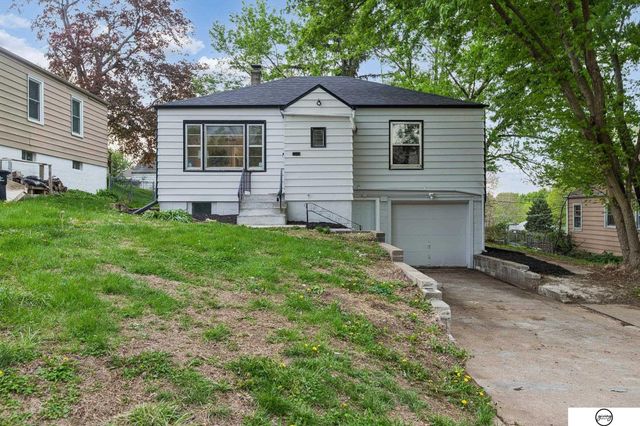 6035 Spaulding Street, Omaha, NE 68104