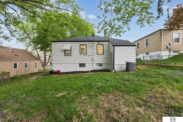 6035 Spaulding Street, Omaha, NE 68104