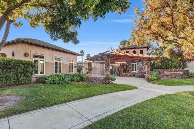 1974 Meeks Bay Dr, Chula Vista, CA 91913