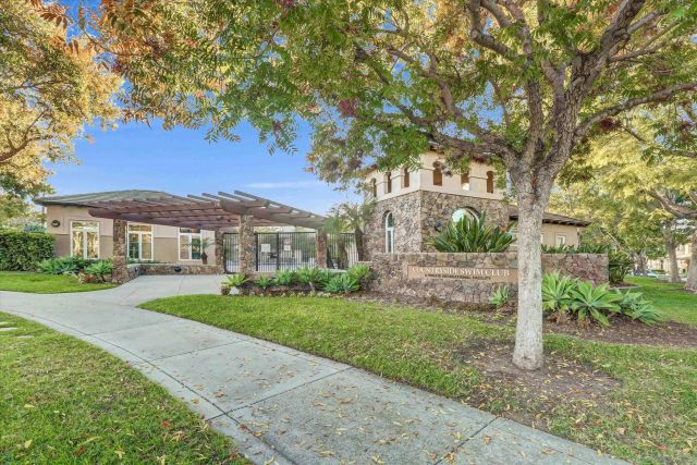 1974 Meeks Bay Dr, Chula Vista, CA 91913