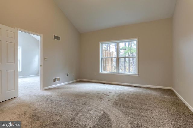 100 NEEDLEWOOD DR, Harrisburg, PA 17112