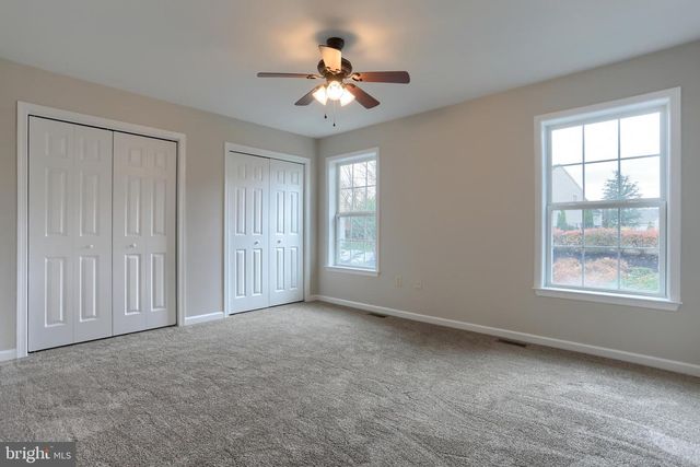 100 NEEDLEWOOD DR, Harrisburg, PA 17112