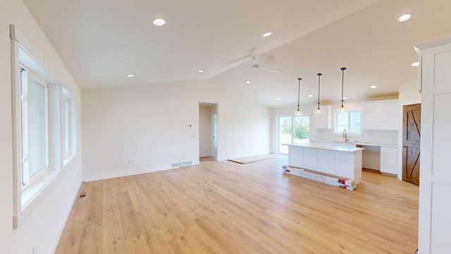 152 Sunflower STREET, Westby, WI 54667