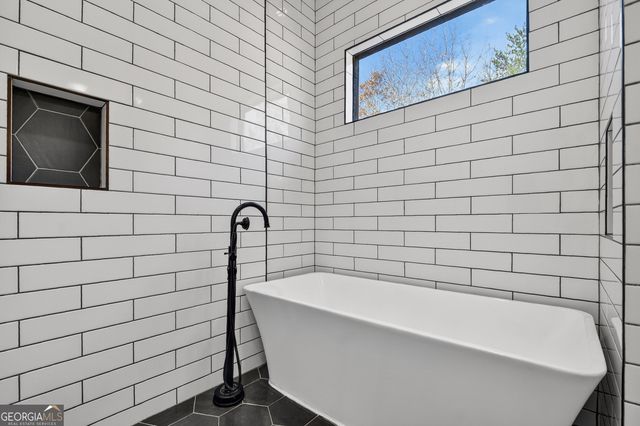 1038 Synacia Drive, Mineral Bluff, GA 30559