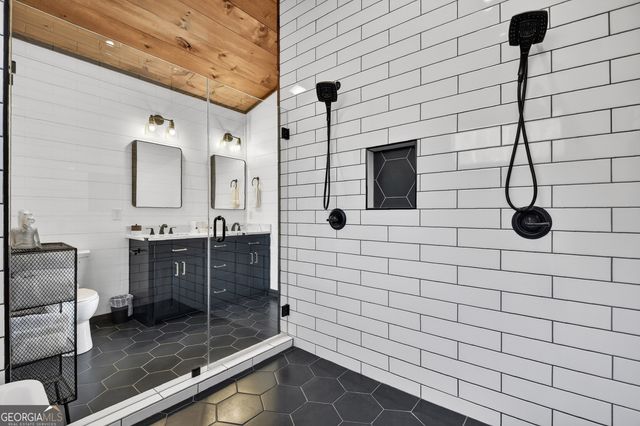 1038 Synacia Drive, Mineral Bluff, GA 30559