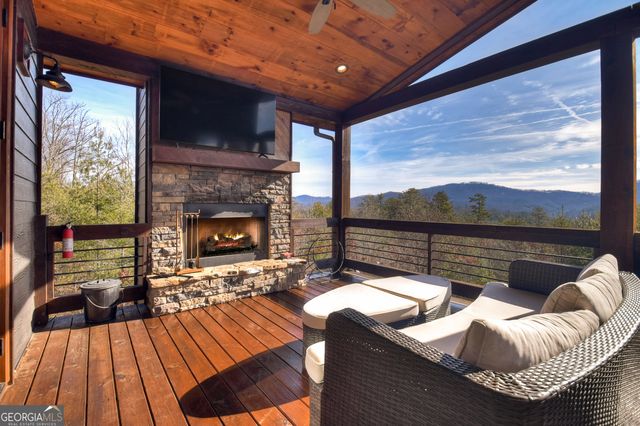 1038 Synacia Drive, Mineral Bluff, GA 30559