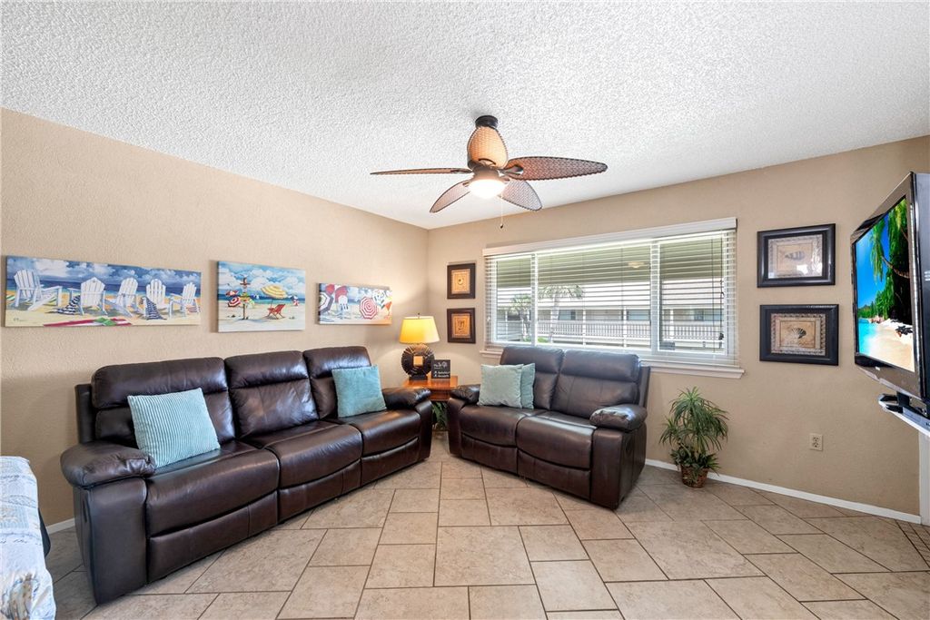 622 Beach Access Road 1a 214, Port Aransas, TX 78373 — photo 3