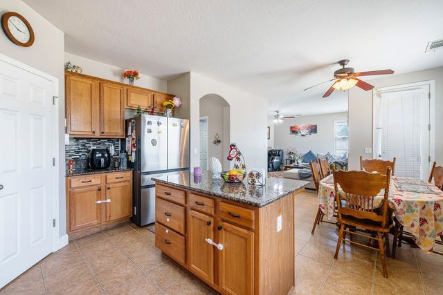 6568 E Braly, Fresno, CA 93727