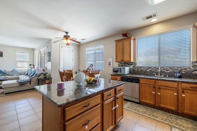 6568 E Braly, Fresno, CA 93727