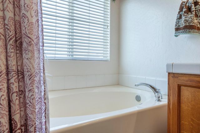 6568 E Braly, Fresno, CA 93727