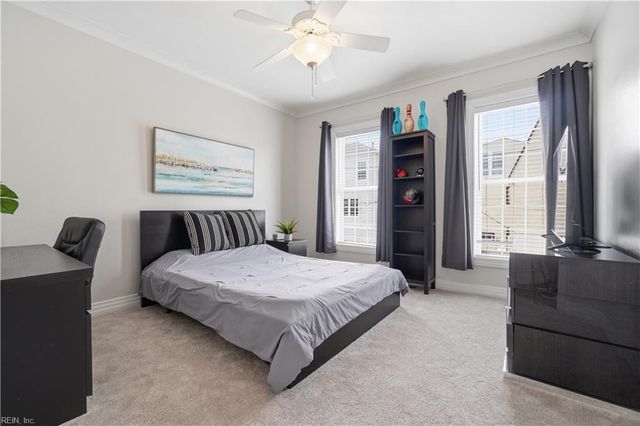 4812 Bay Bridge LN, Virginia Beach, VA 23455