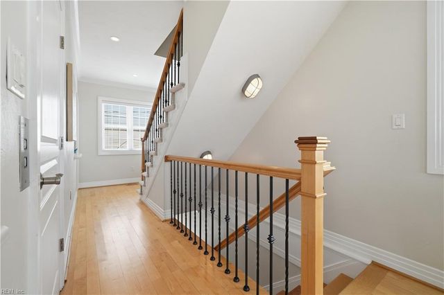 4812 Bay Bridge LN, Virginia Beach, VA 23455