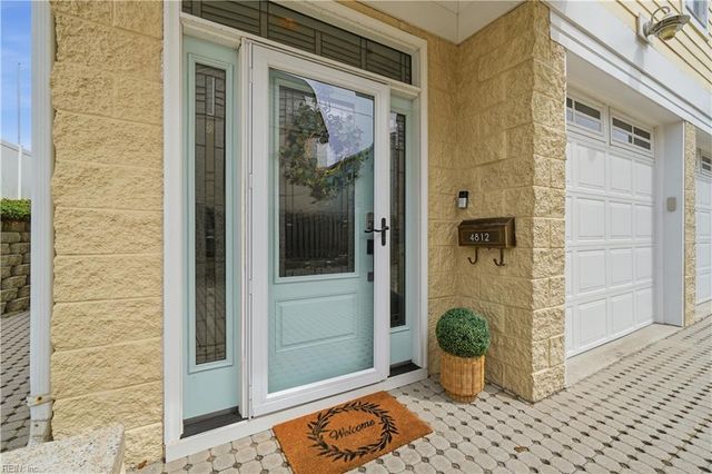 4812 Bay Bridge LN, Virginia Beach, VA 23455