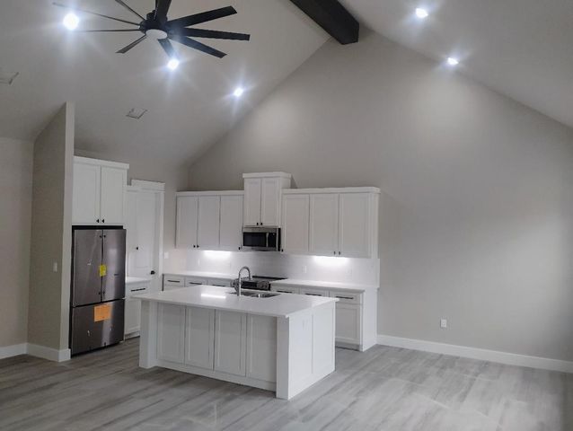 146 Hauser Place, Runaway Bay, TX 76426