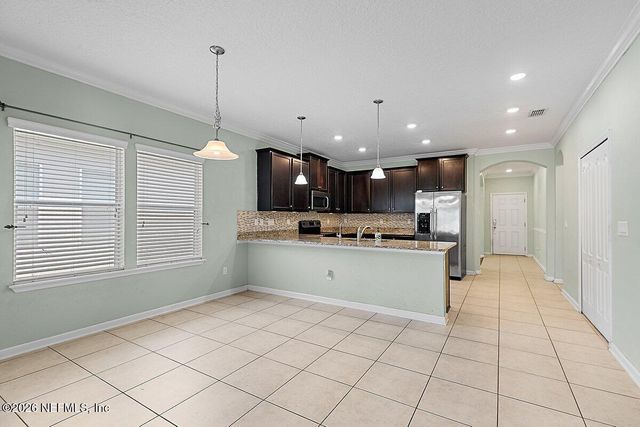7161 CLAREMONT CREEK Drive, Jacksonville, FL 32222