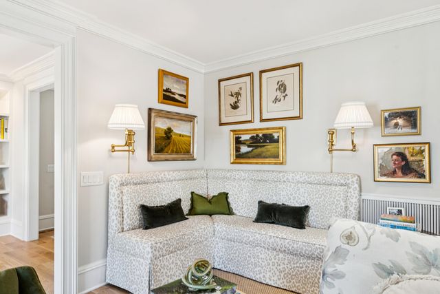 5 Allgood Road, Charleston, SC 29407