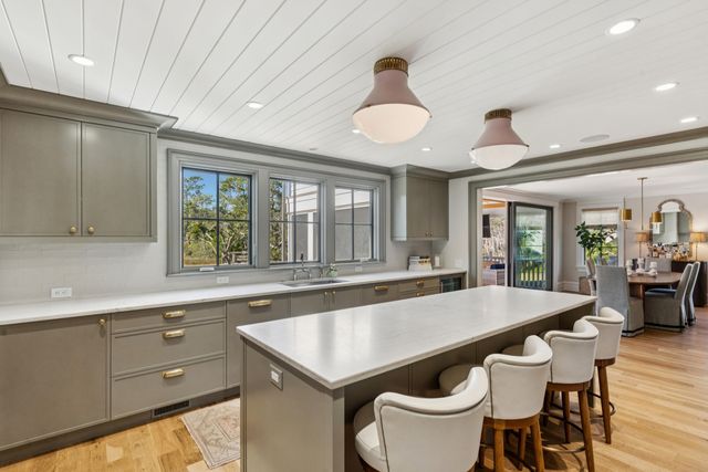 5 Allgood Road, Charleston, SC 29407