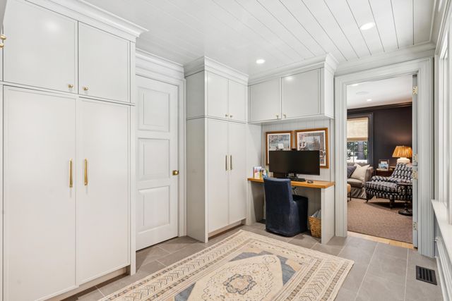 5 Allgood Road, Charleston, SC 29407